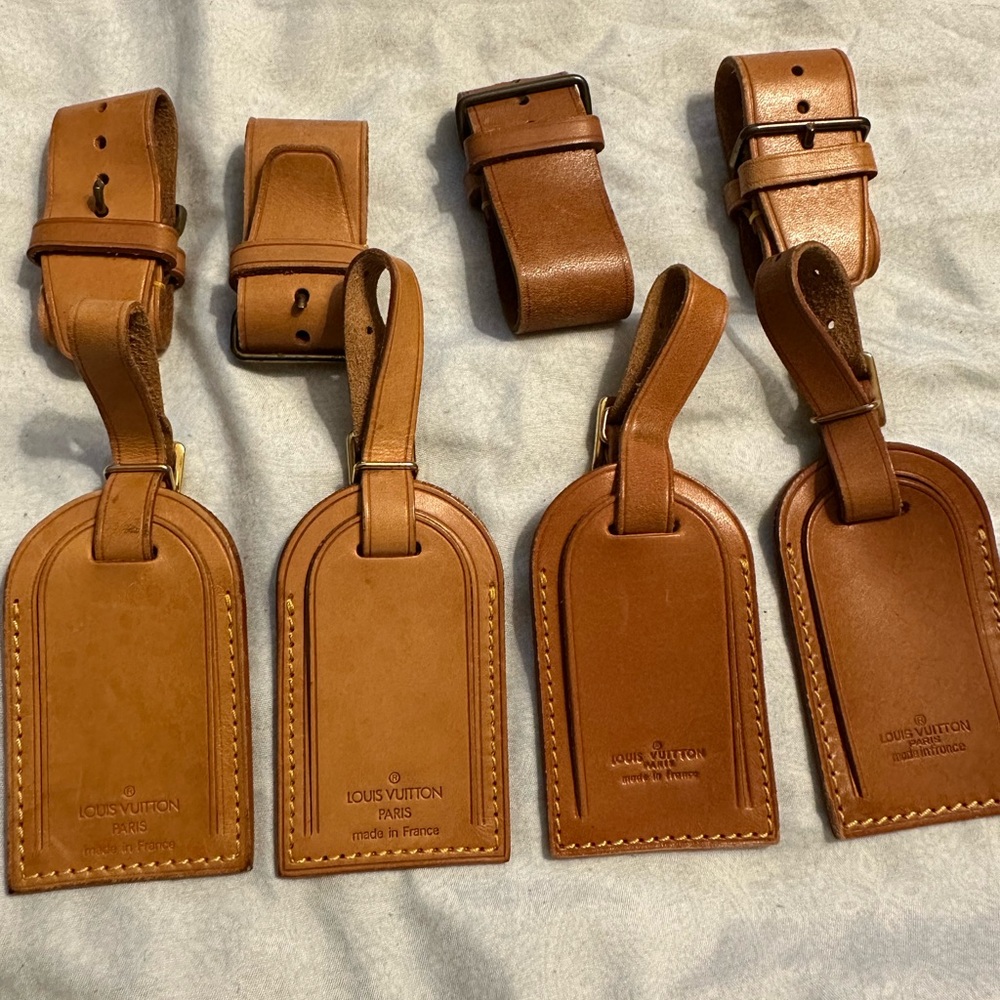 LV luggage tag 4pcs